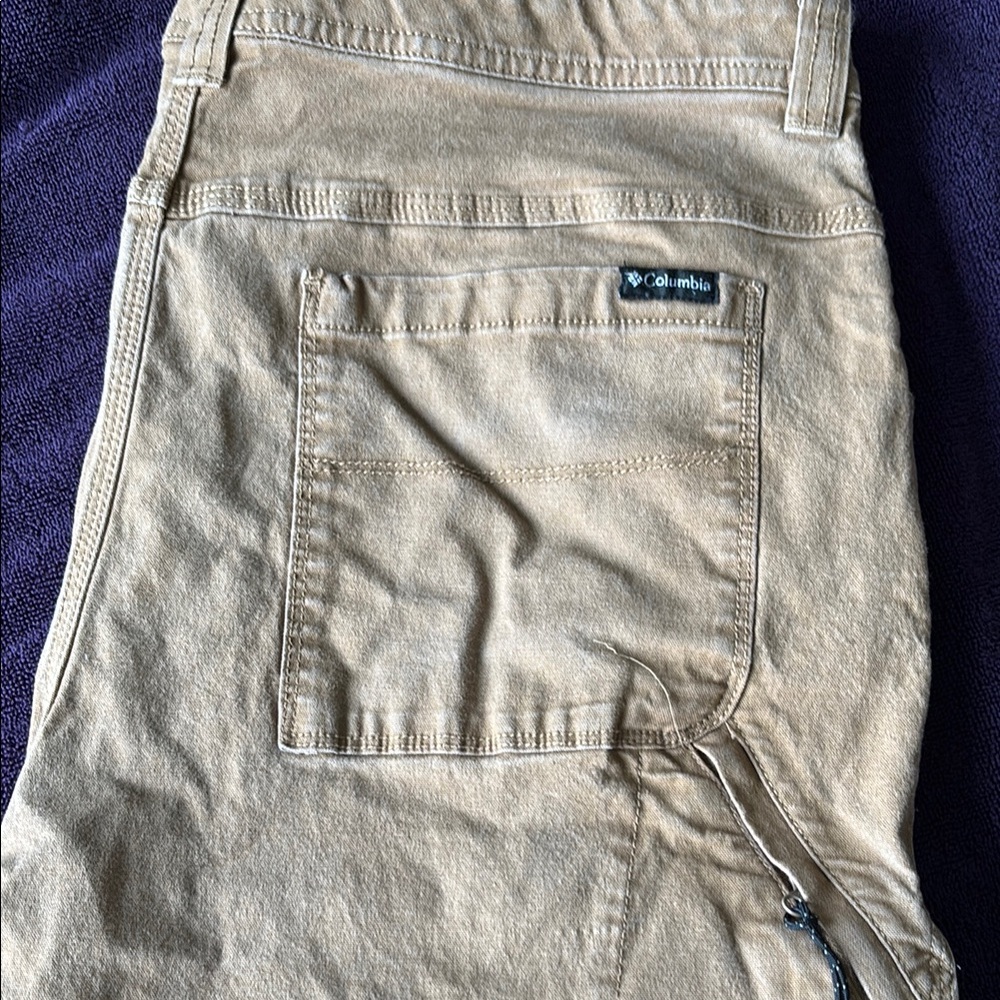 Columbia Khaki Utility Pants